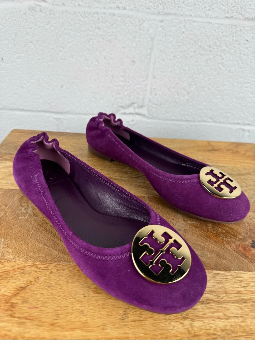 Tory Burch Minnie Ballet Flats – Purple Suede Gold Logo Flats Women’s Size 8
